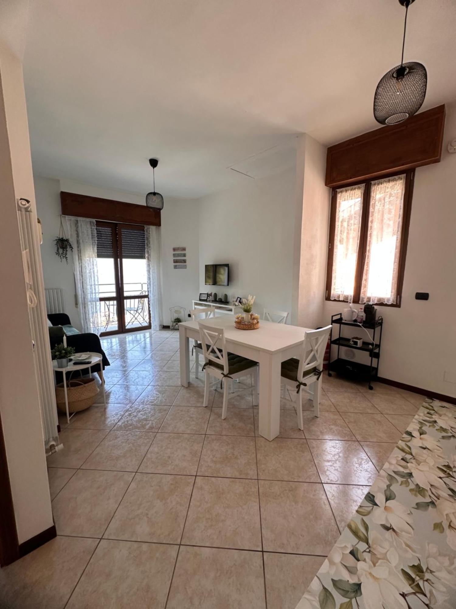 Little House Lezzeno Apartment ภายนอก รูปภาพ
